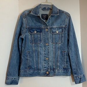Abercrombie & Fitch Women’s Jean Jacket Size XS
